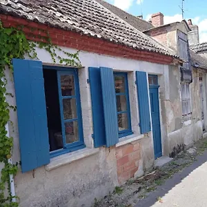 Hébergement de vacances Petite Maison De Village, Ygrande