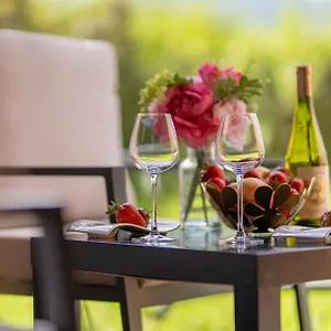 Appartement Vue Sur Les Montagnes-wifi-terrasse, Saint-Jean-d'Arvey